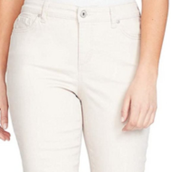 Women's Mandie Signature Fit 5 Pocket Jean